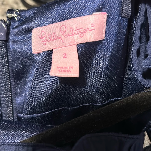 Lilly Pulitzer Amber Navy Ruffle Neckline Dress Size 2 - Picture 7 of 7